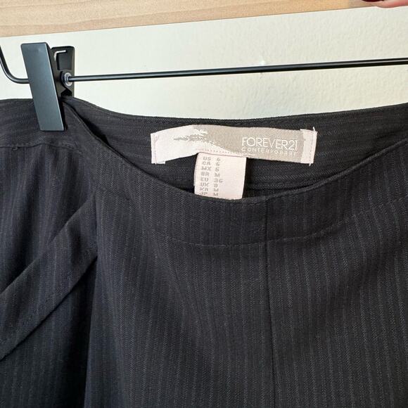 Forever 21 Women Size 6 Black Pinstripe Pleated Work Professional Pants Trousers - Picture 4 of 7